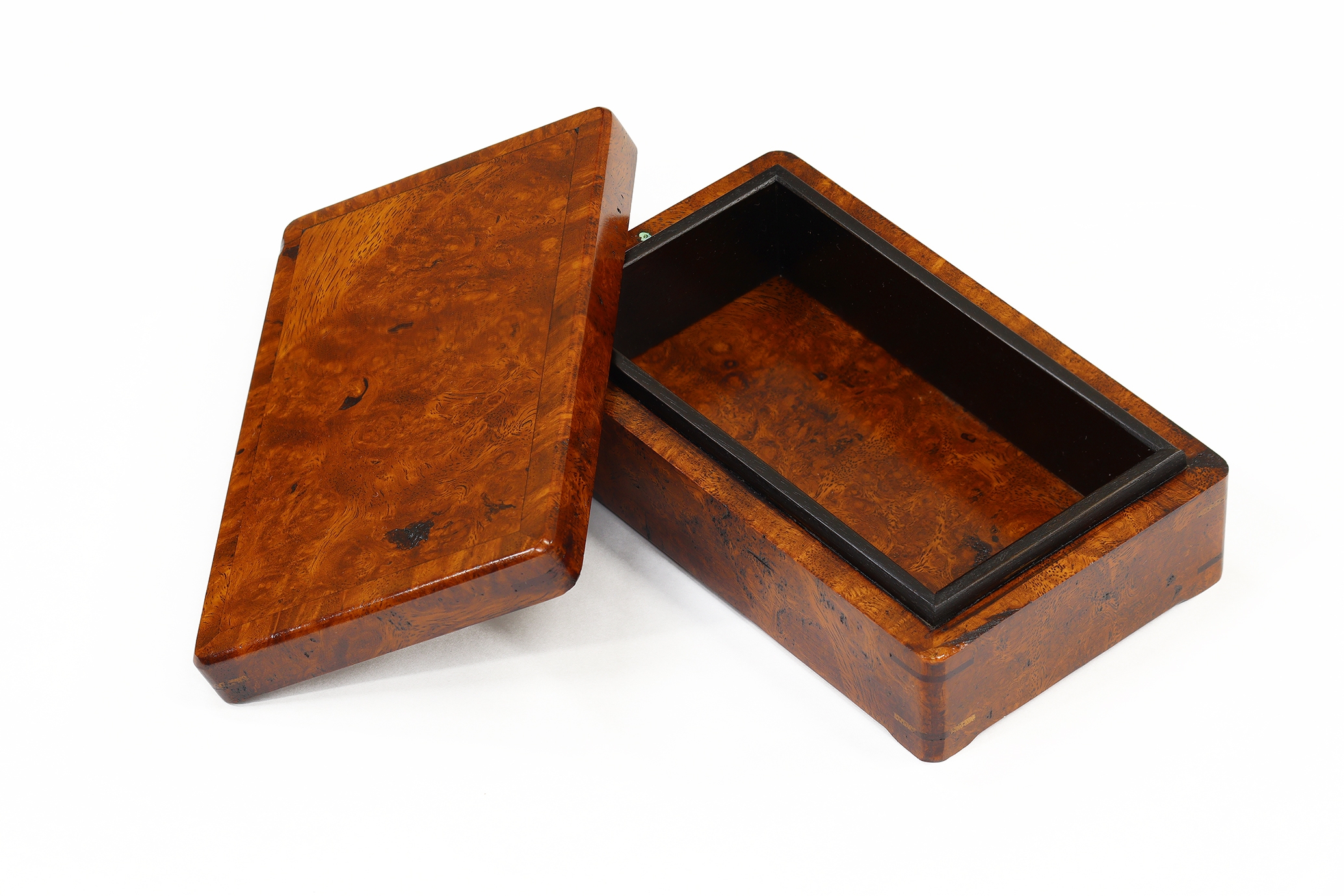 花梨玉杢小箱(宝箱) | 髙嶋木工所髙嶋木工所