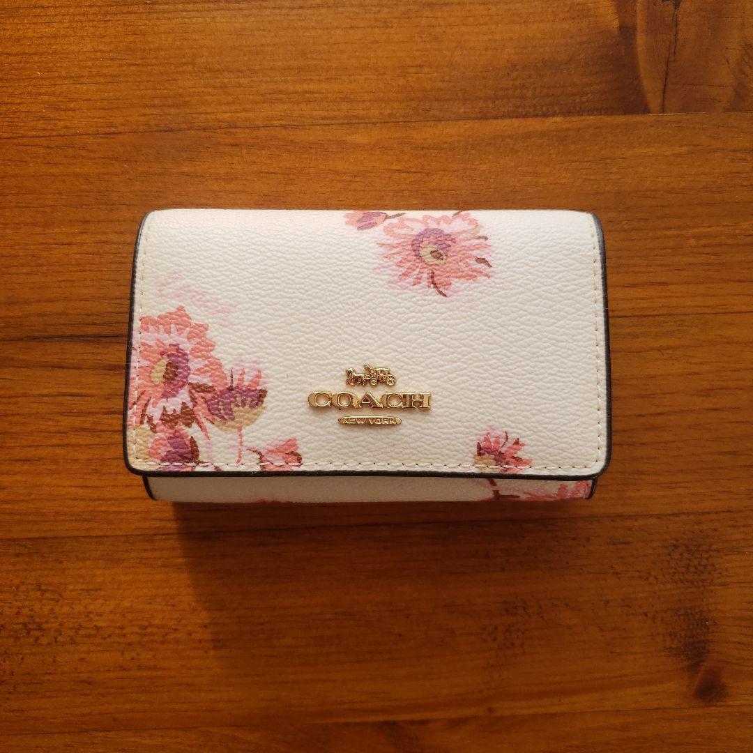 COACH フラワープリント キーケース　花柄　レザー　新品未使用 公式】COACH – コーチ | 6 リング キー ケース・フローラル プリント