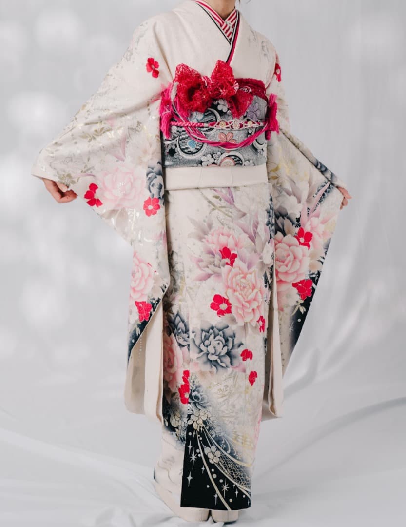 ミケにゃん様　振袖9点フルセット、小物セット【369】 ミケにゃん様 振袖9点フルセット、小物セット【369】 - メルカリ