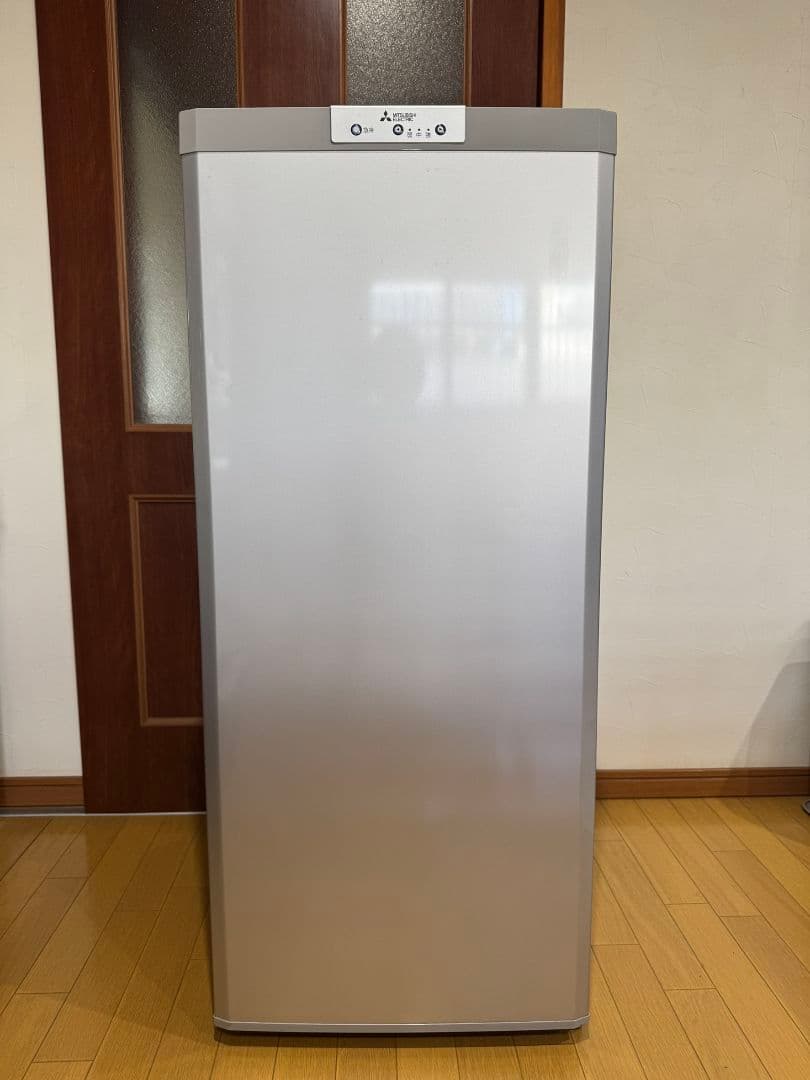 三菱 5段式冷凍庫 シルバー 三菱電機 MR-P15Z-S [ピュアシルバー] 価格比較 - 価格.com